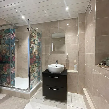 Room With Kitchen In Central London Exterior photo