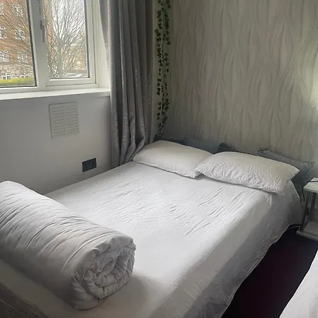 Room With Kitchen In Central London Exterior photo